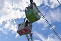 Koelner Seilbahn Gondel blieb haengen Koeln Linksrheinisch P136